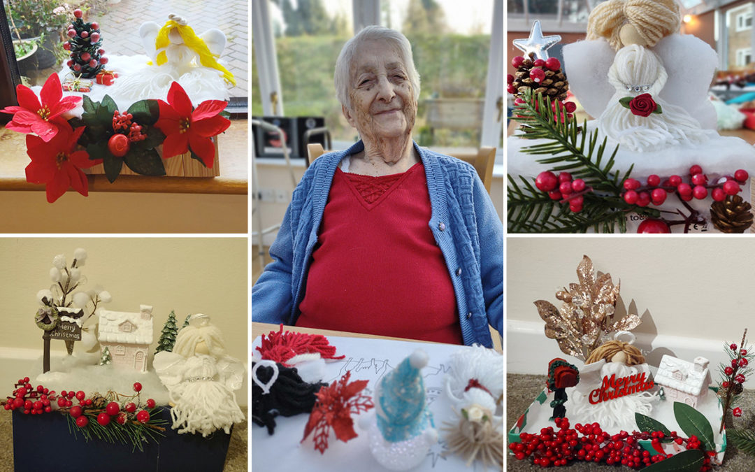 Christmas crafts and cuddles at Loose Valley Care Home