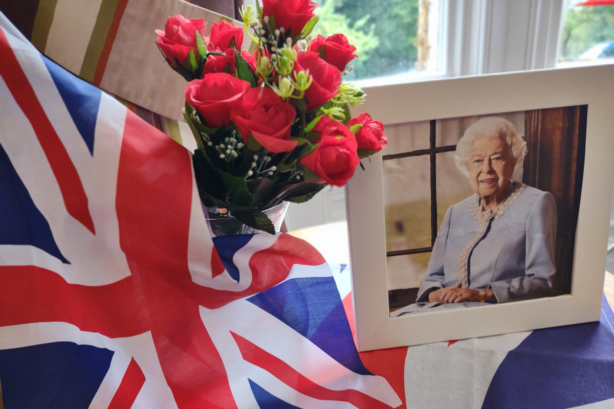Memorial for the Queen at Loose Valley Care Home